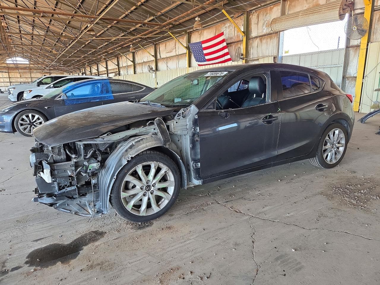 Mazda 3 2016 z USA