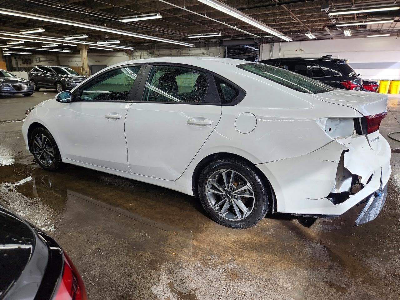 2023 Kia Forte Lxs - foto 2