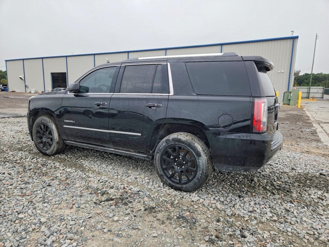 2015 GMC Yukon Denali - foto 2