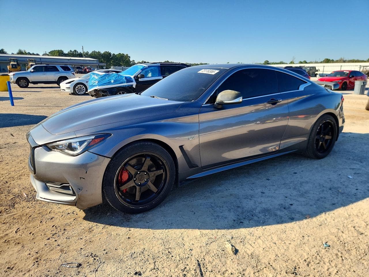Infiniti Q60 2017 z USA