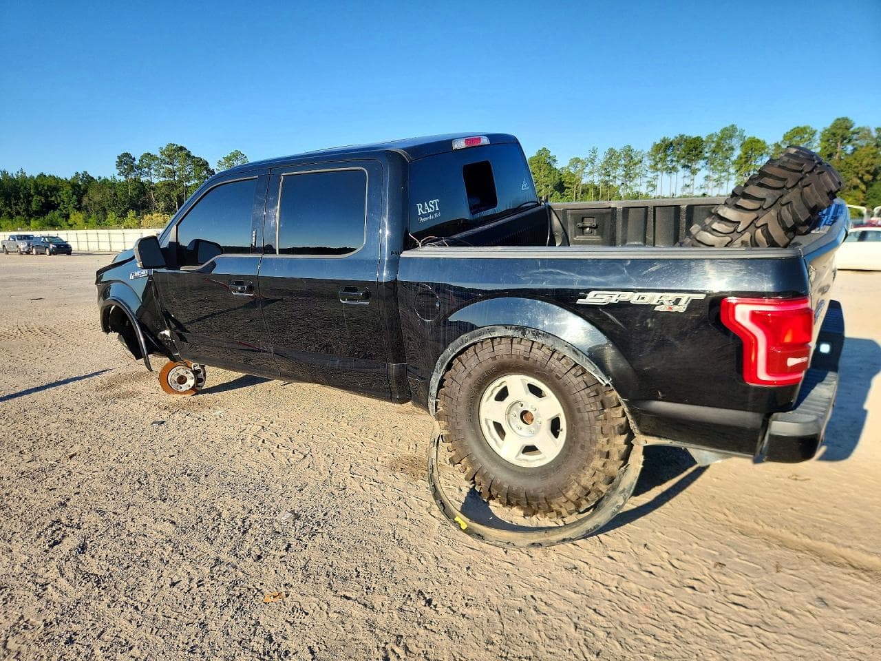 2016 Ford F150 Supercrew - foto 2