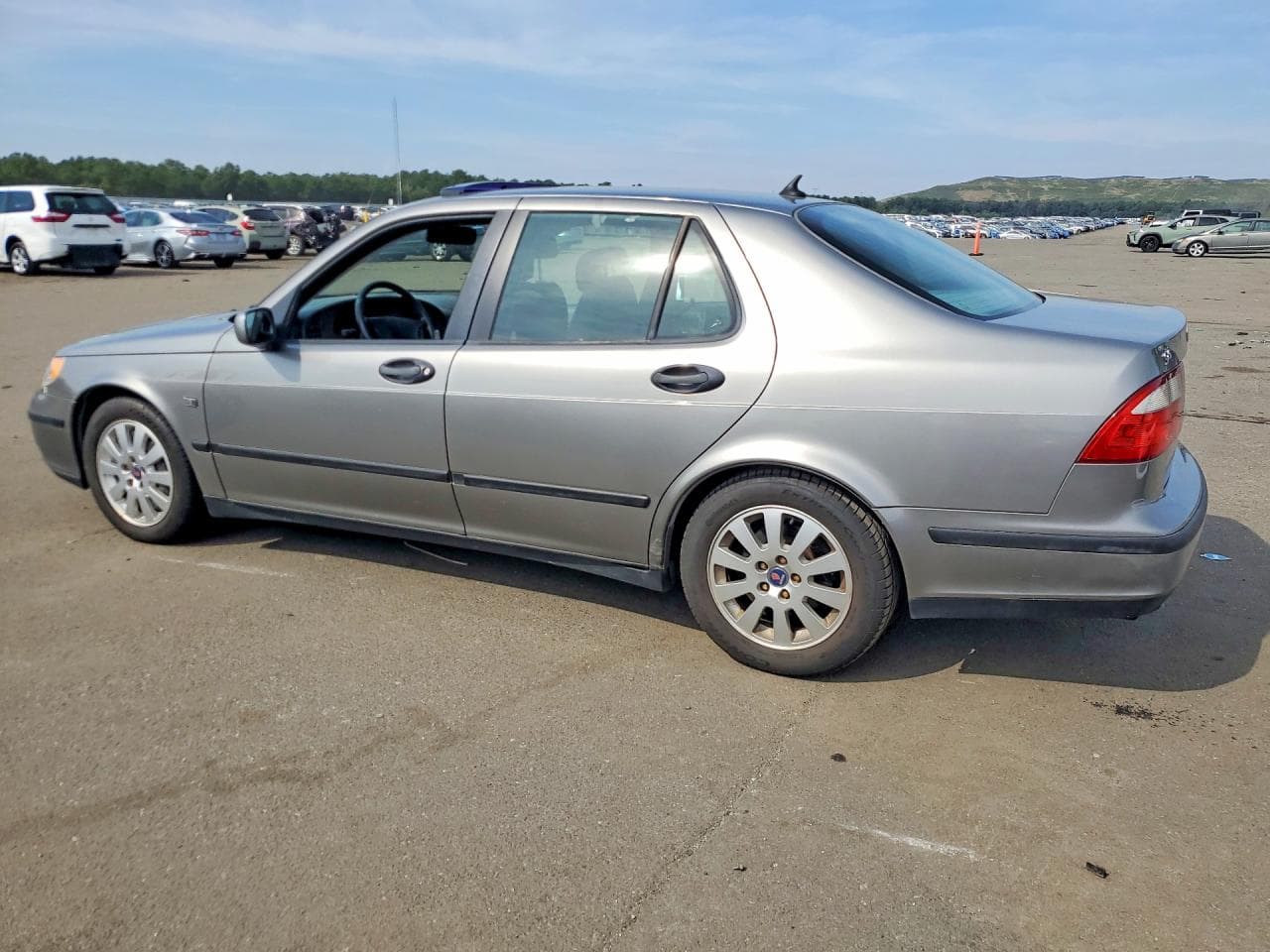 2002 Saab 9-5 Linear - foto 2
