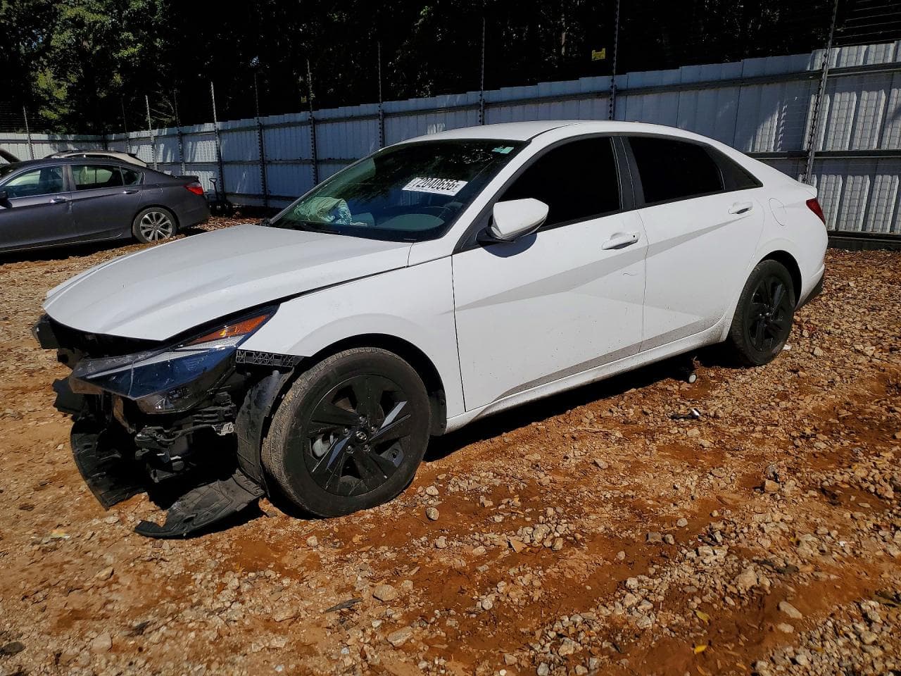 Hyundai Elantra 2022 z USA