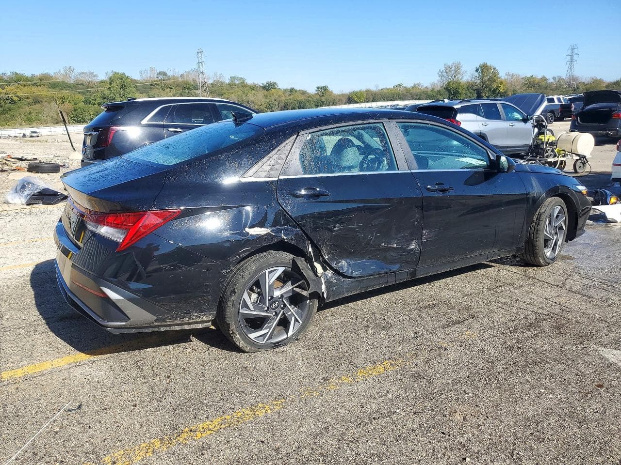 2025 Hyundai Elantra Sel - foto 3