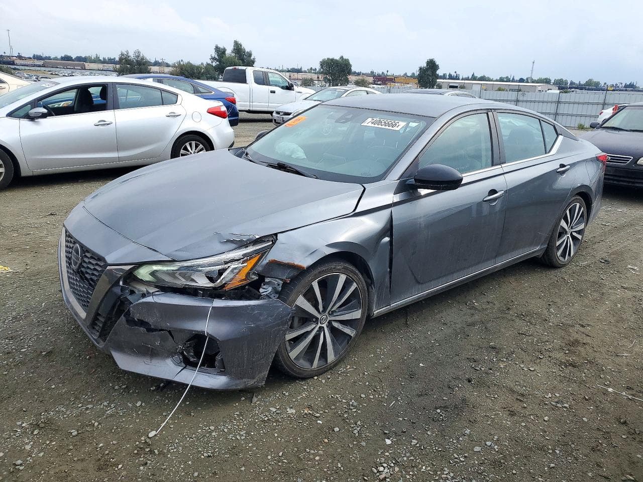 Nissan Altima 2022 z USA