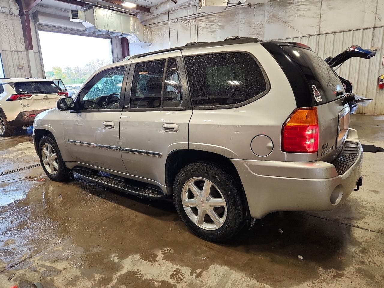 2008 GMC Envoy - foto 2
