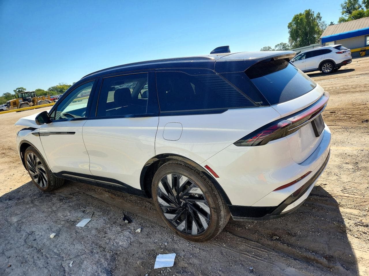 2025 Lincoln Nautilus Reserve - foto 2