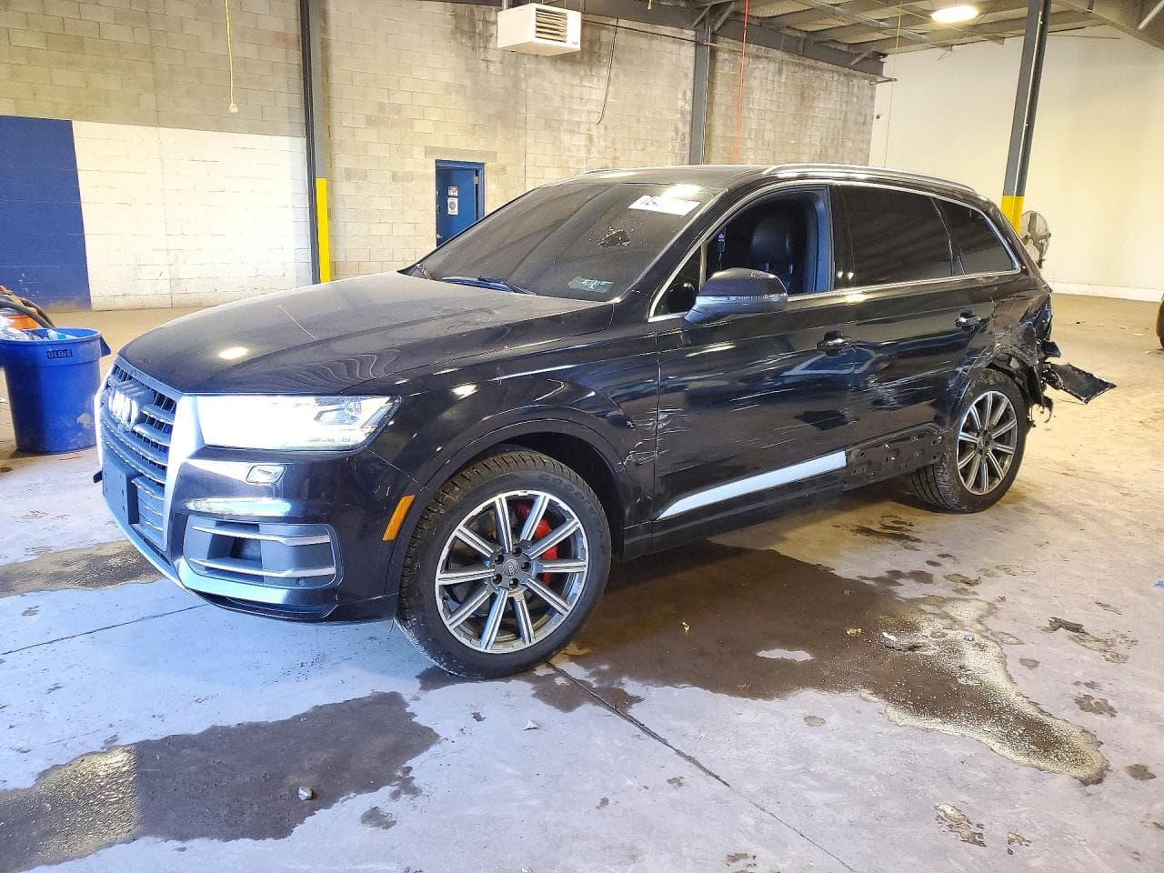 Audi Q7 2017 z USA