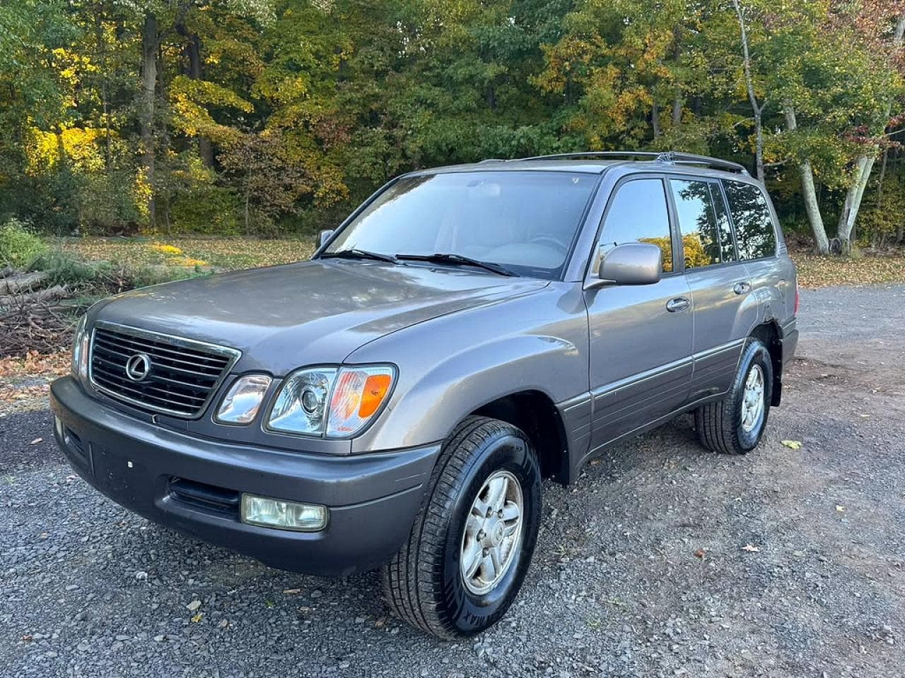 Lexus LX 2000 z USA