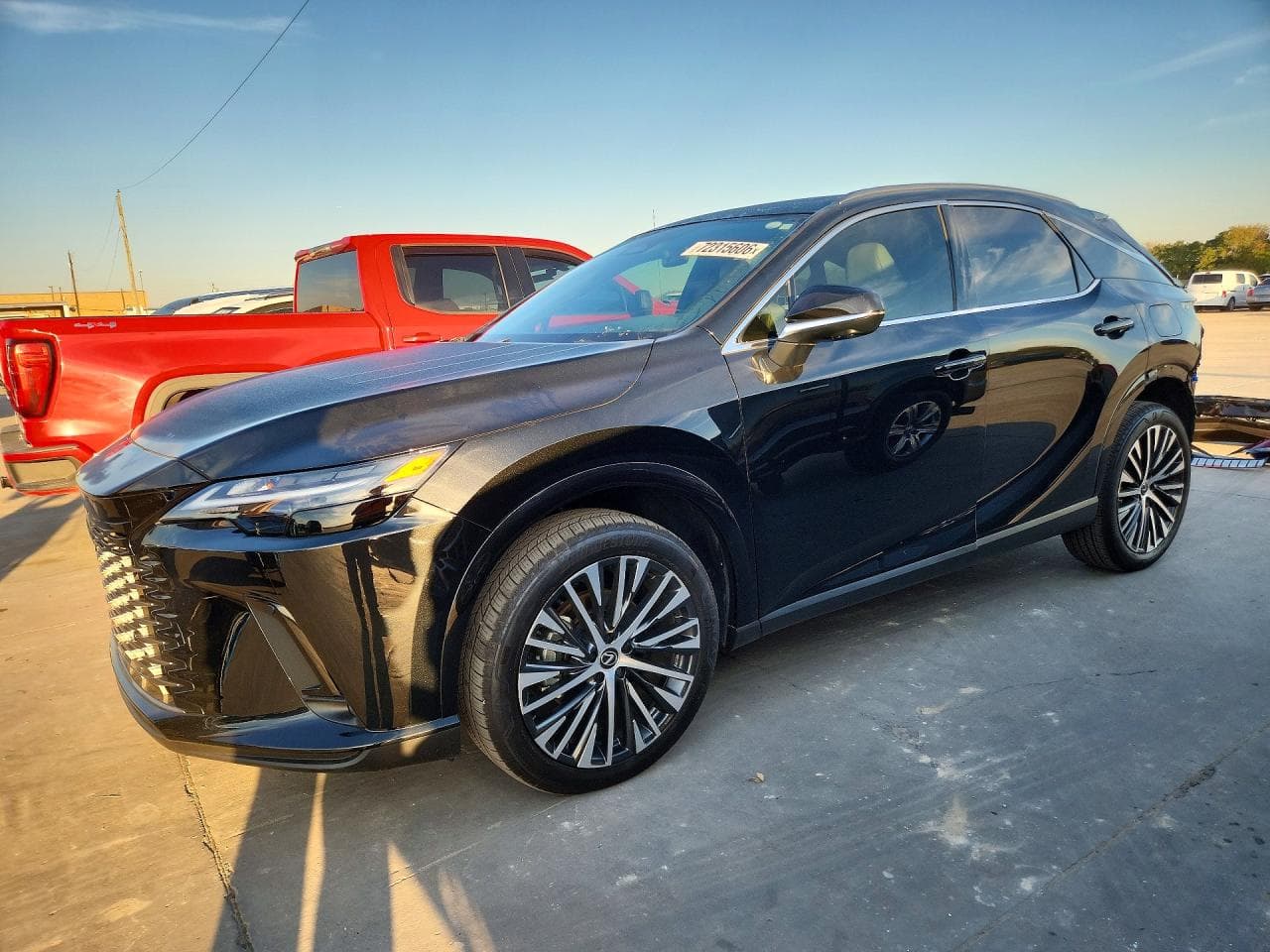 Lexus RX 2025 z USA