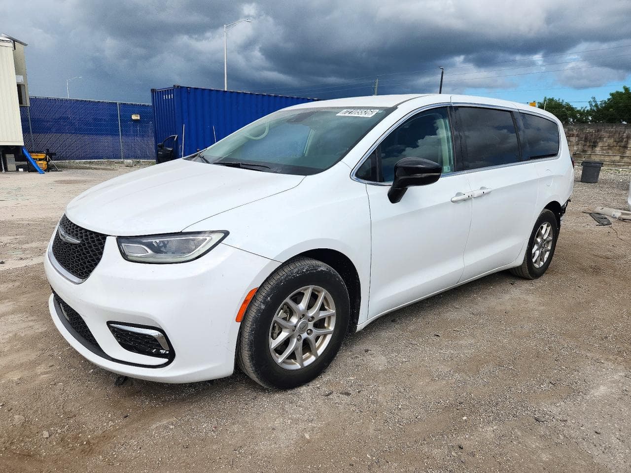 Chrysler Pacifica 2024 z USA