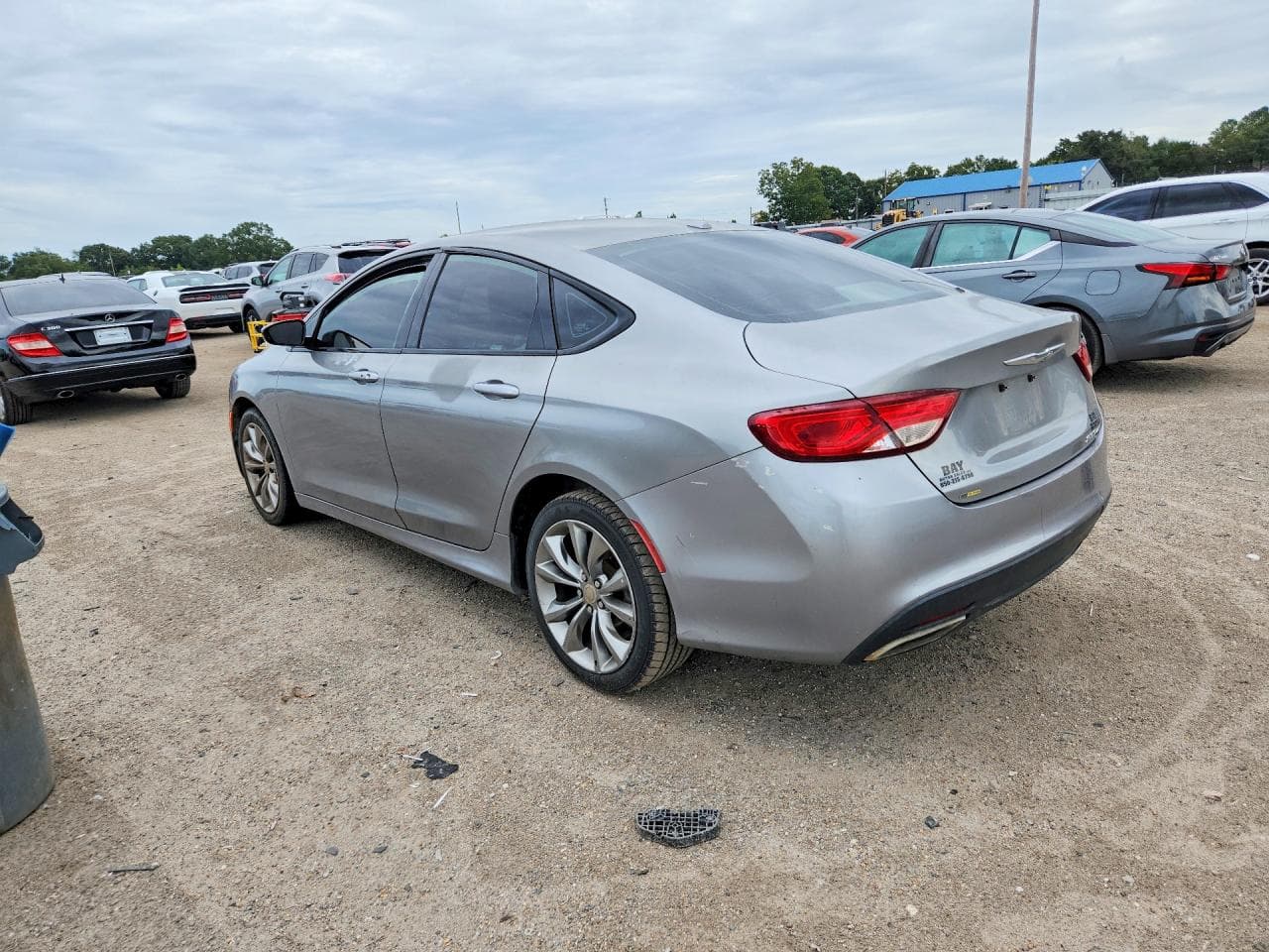 2015 Chrysler 200 S - foto 2