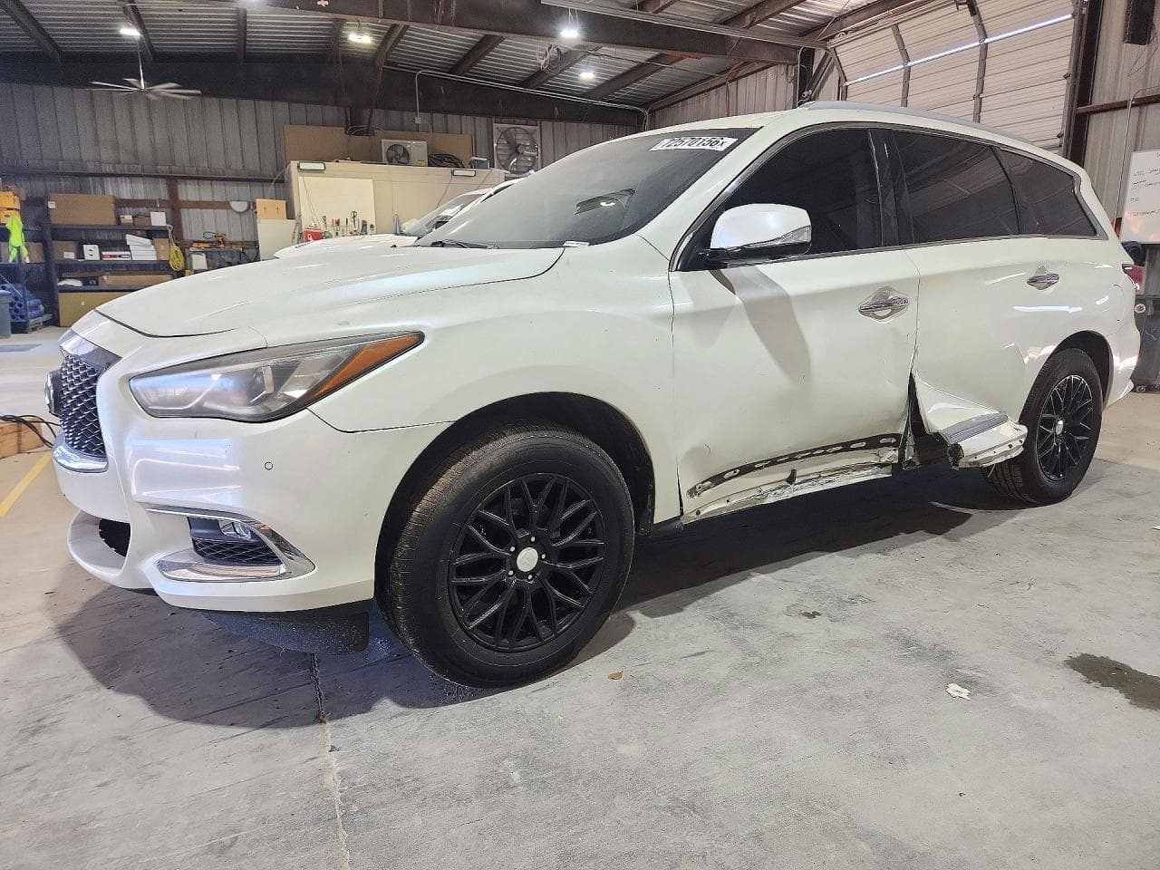 Infiniti QX60 2017 z USA