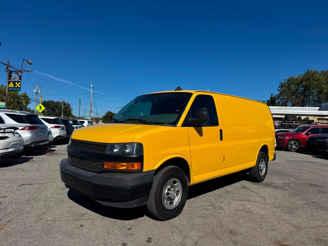 2021 Chevrolet Express G2500 - foto 2