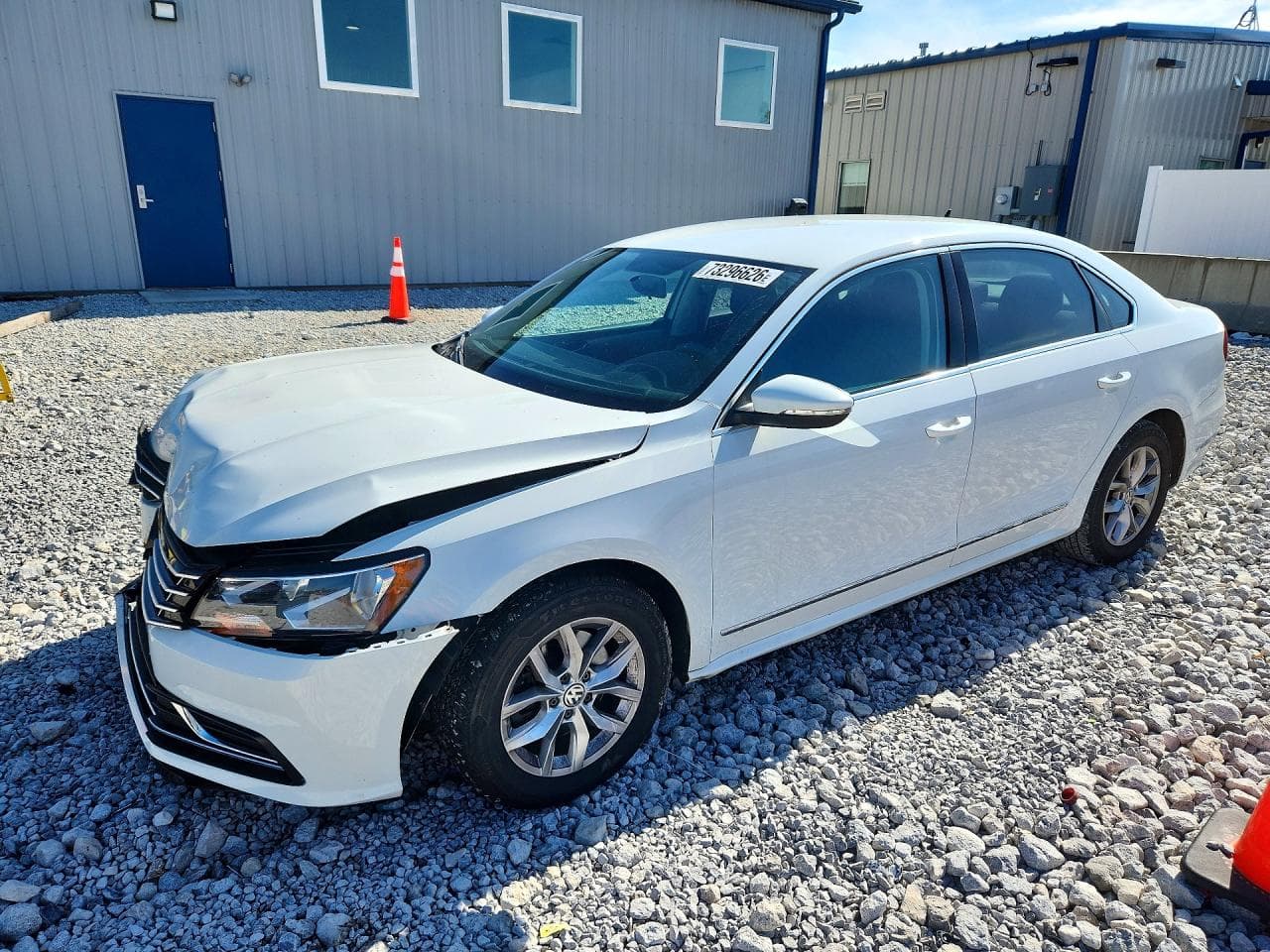 Volkswagen Passat 2017 z USA