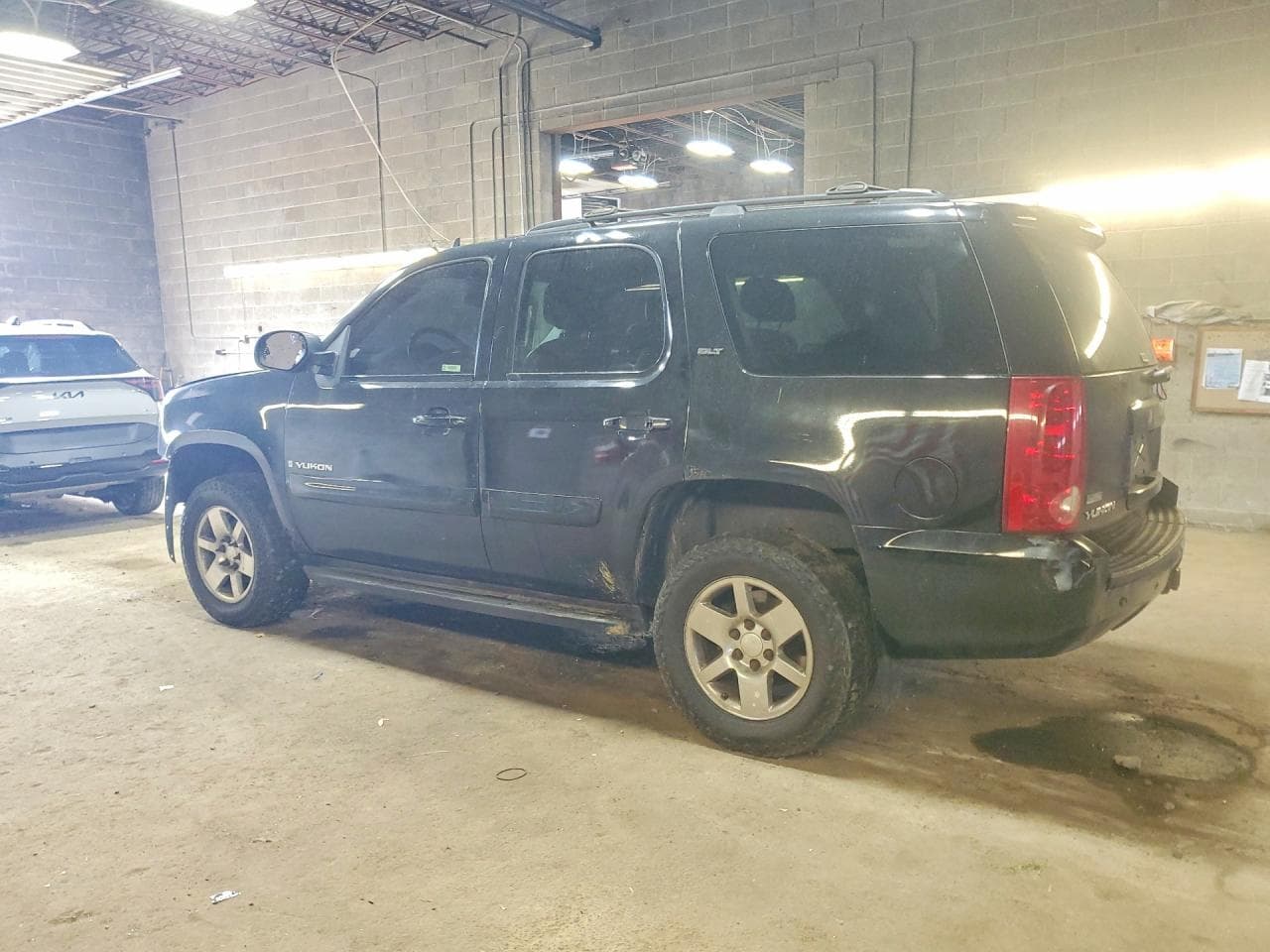 2007 GMC Yukon - foto 2