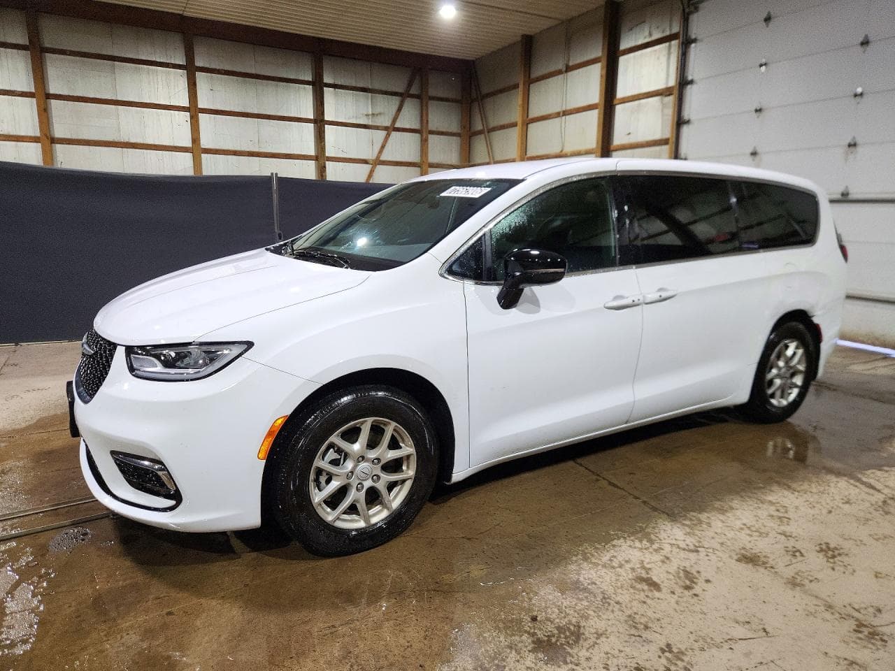Chrysler Pacifica 2025 z USA