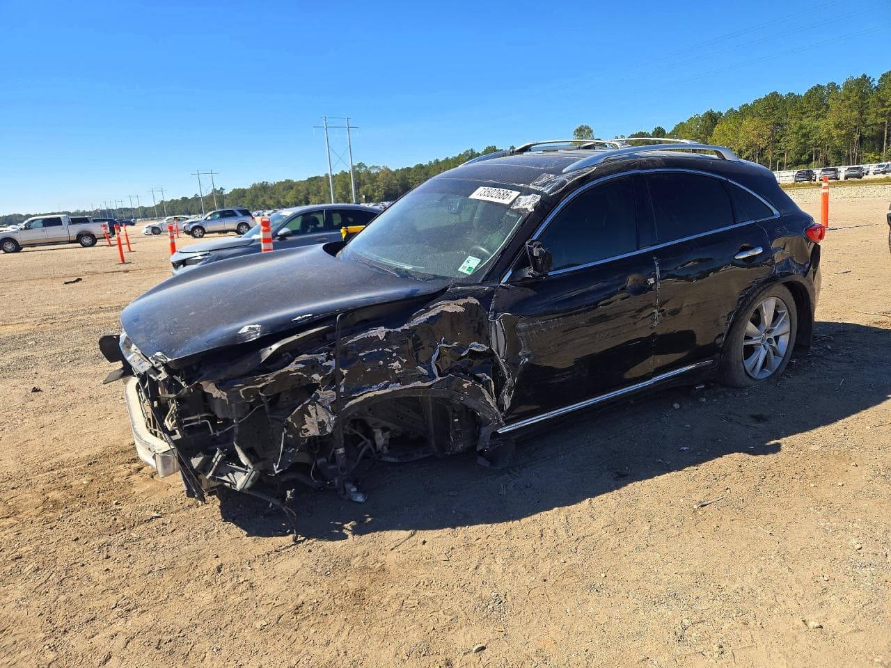 Infiniti QX70 2013 z USA