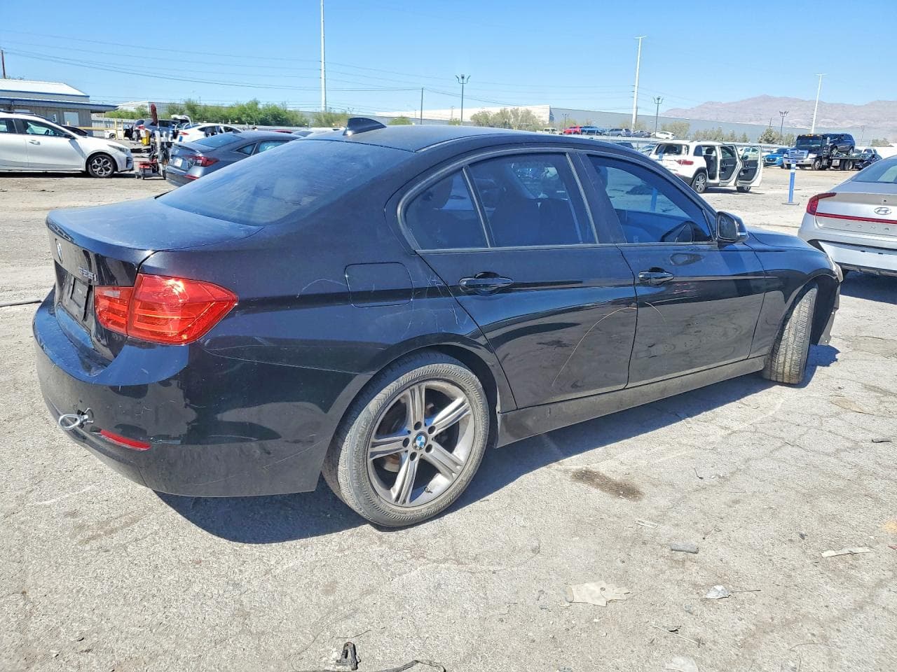 2012 BMW 328 I - foto 3