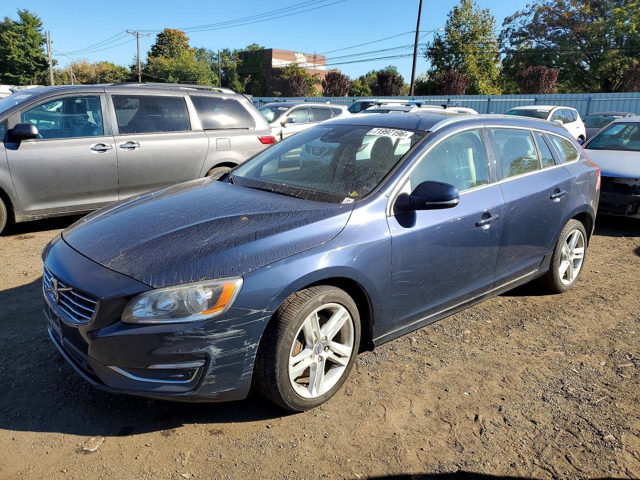 Volvo V60 2015 z USA
