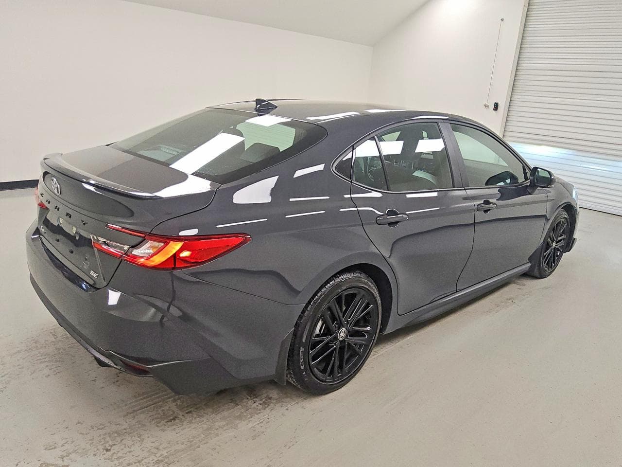 2025 Toyota Camry Se - foto 3