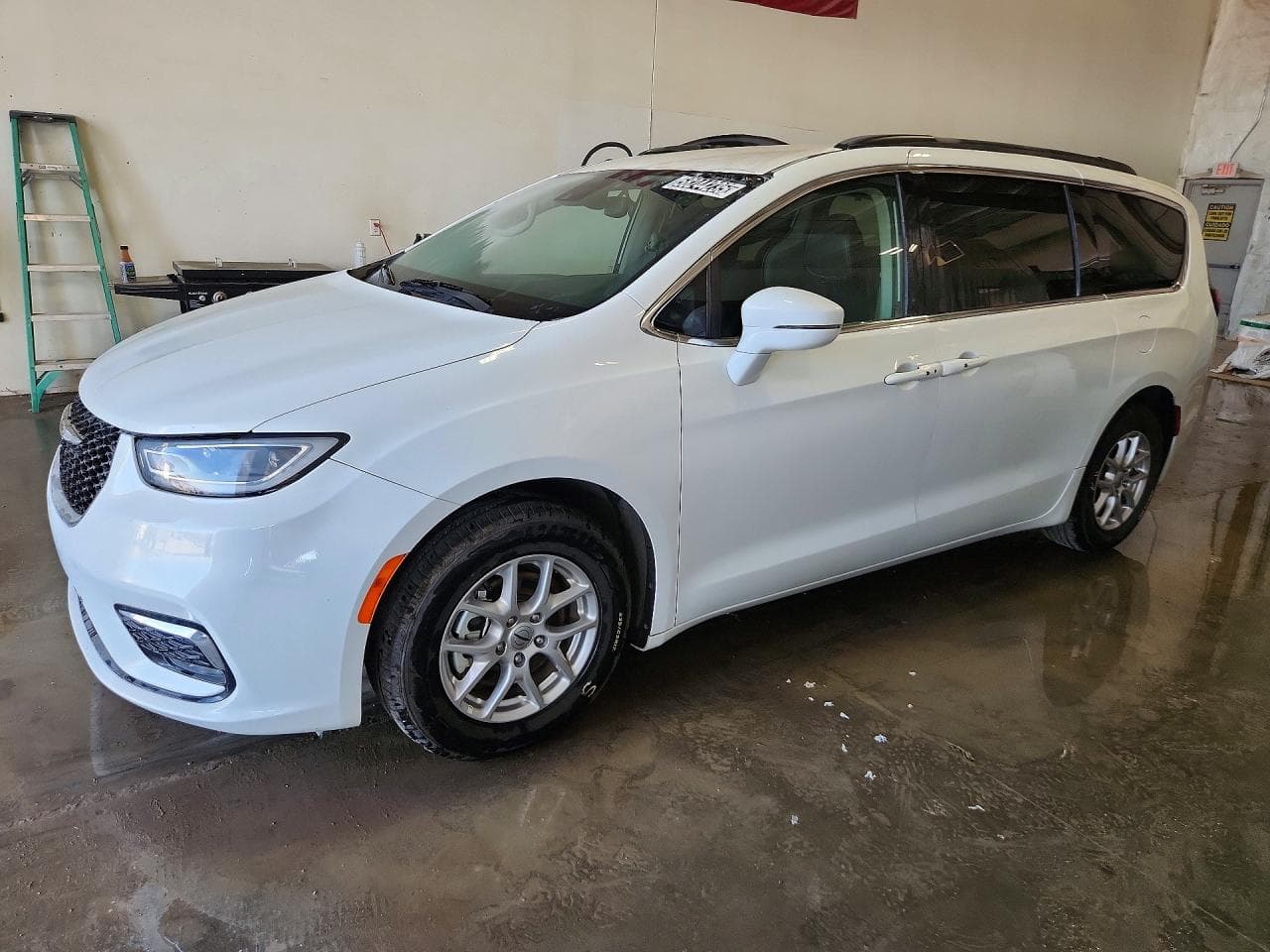 Chrysler Pacifica 2022 z USA