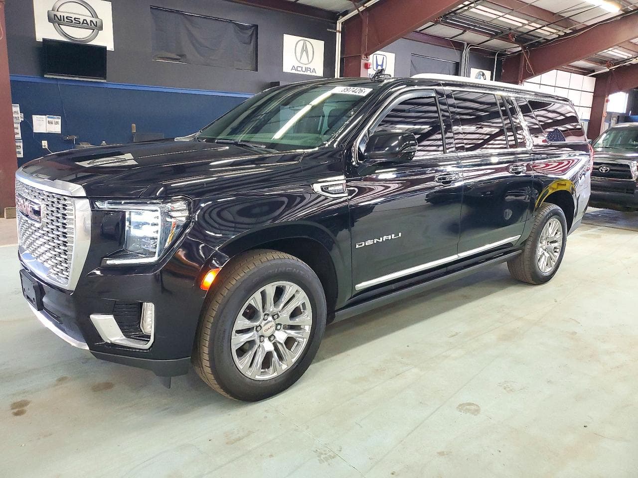 GMC Yukon 2023 z USA