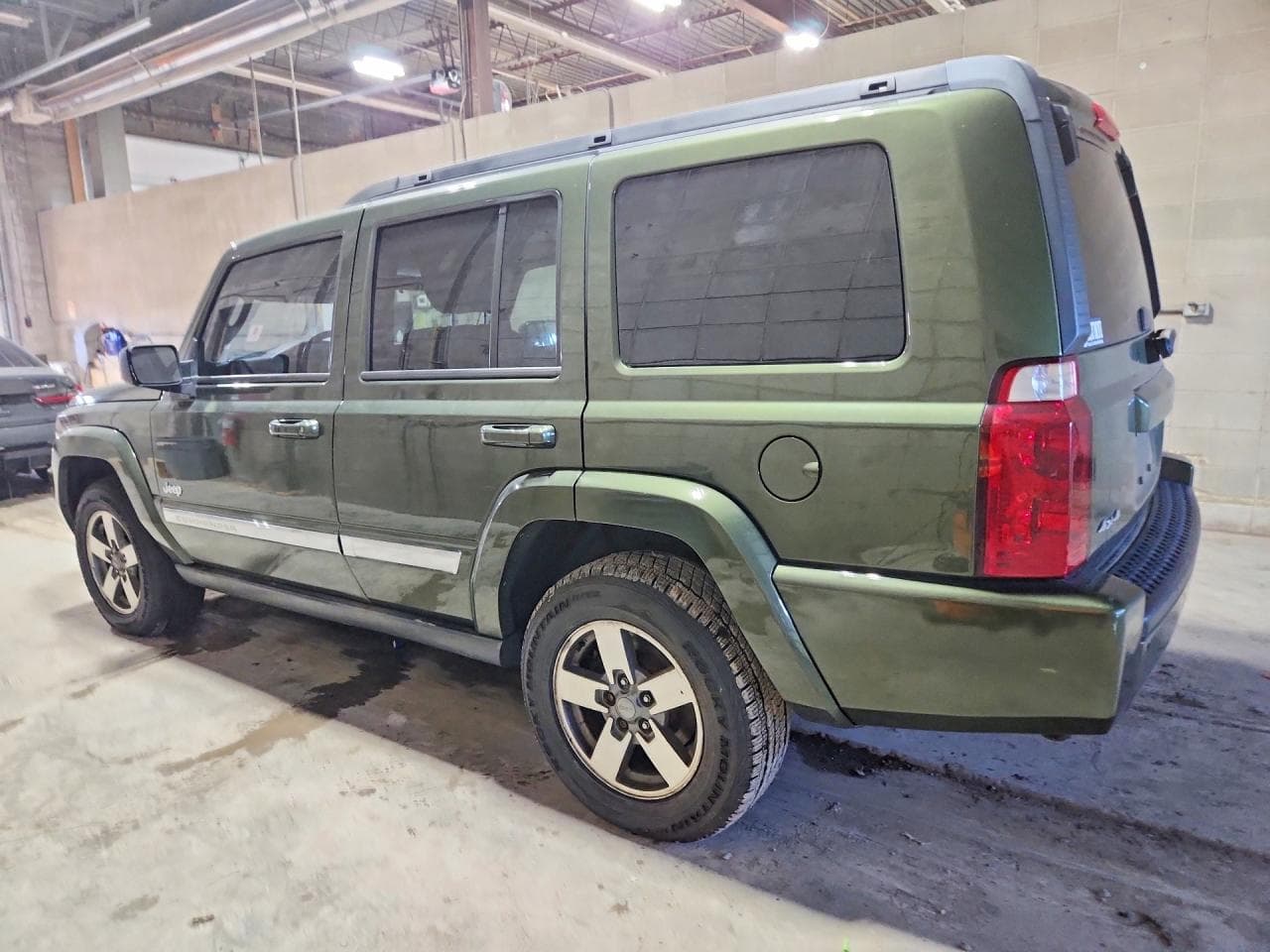 2006 Jeep Commander - foto 2
