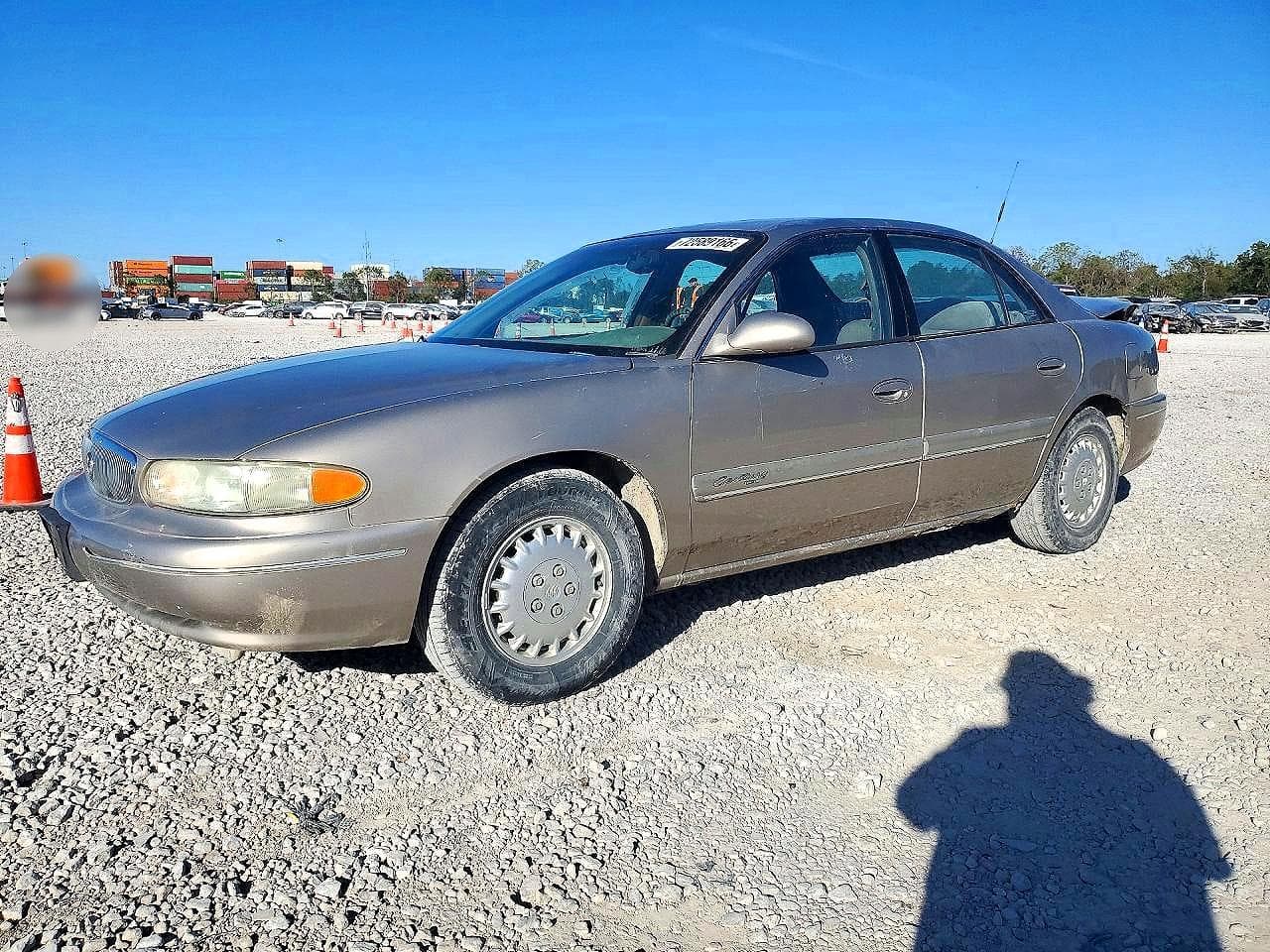 Buick Century 2001 z USA
