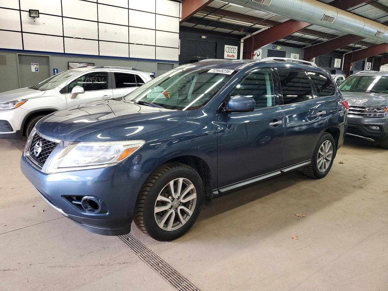 Nissan Pathfinder 2016 z USA