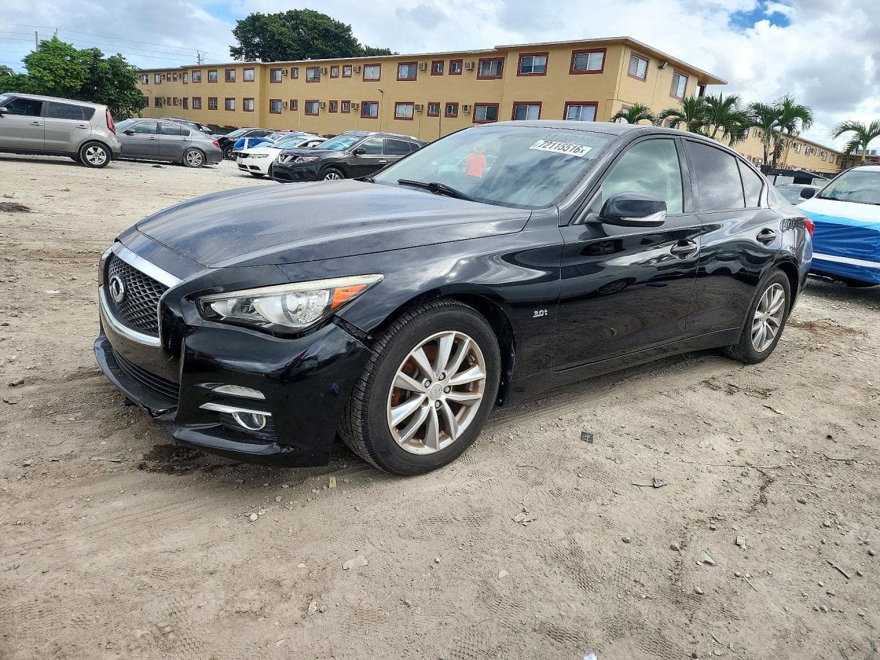 Infiniti Q50 2017 z USA