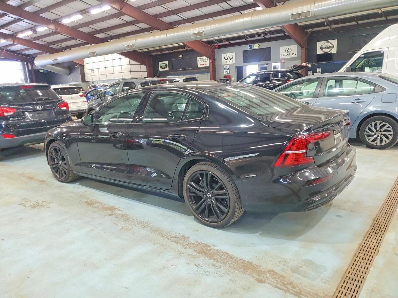2024 Volvo S60 Plus - foto 2