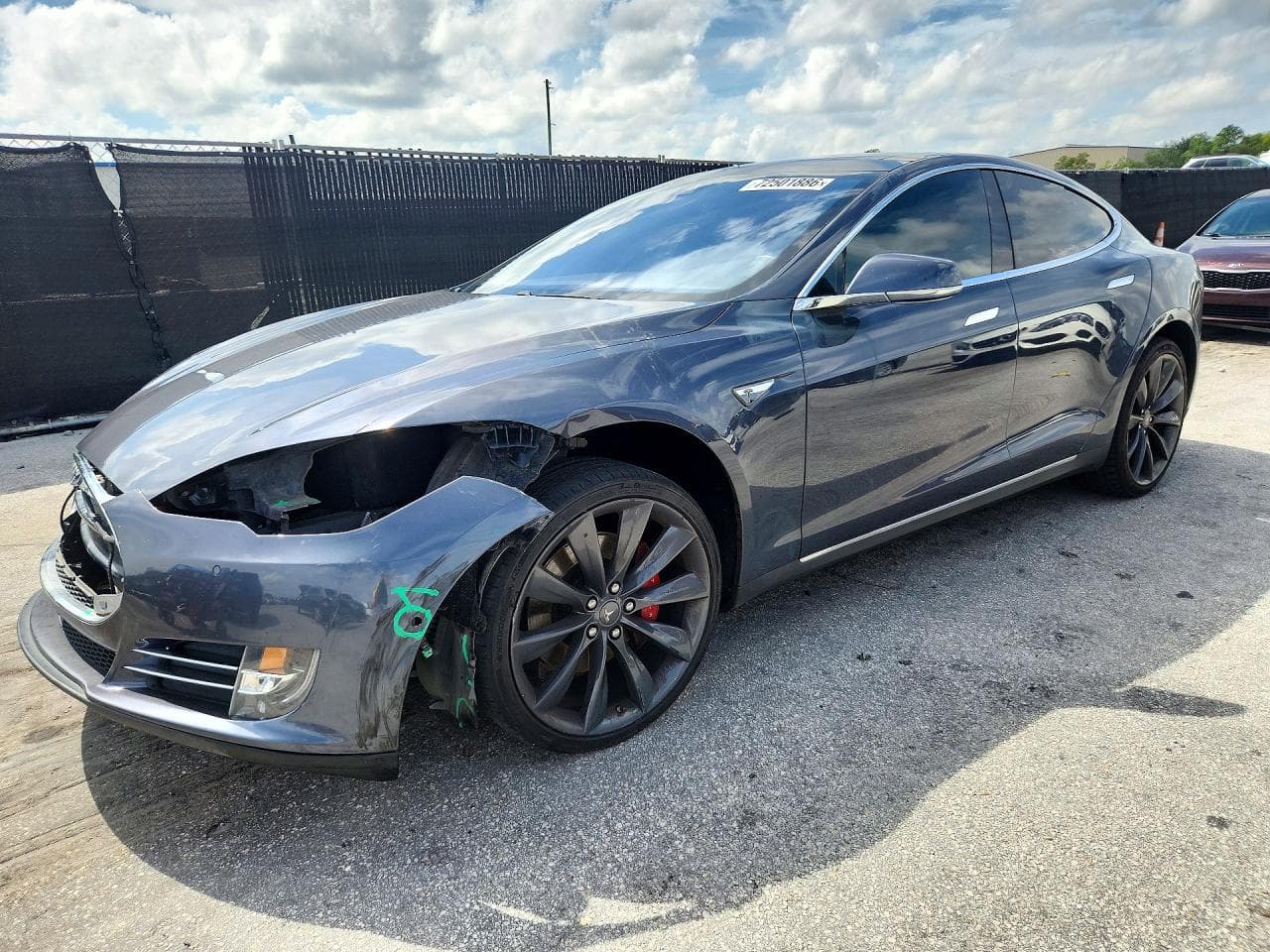 Tesla Model S 2014 z USA