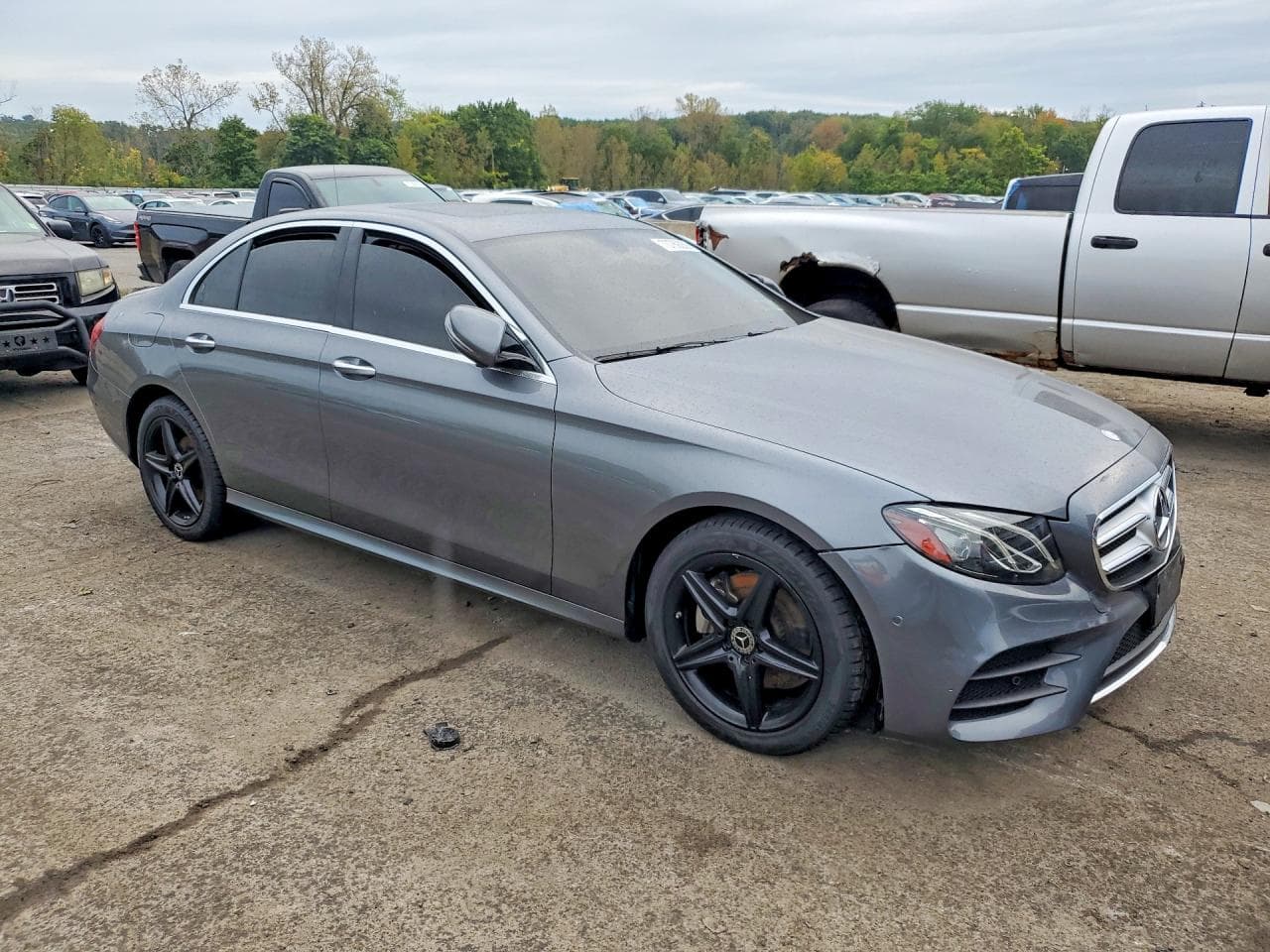2018 Mercedes-Benz E 300 4Matic - foto 4