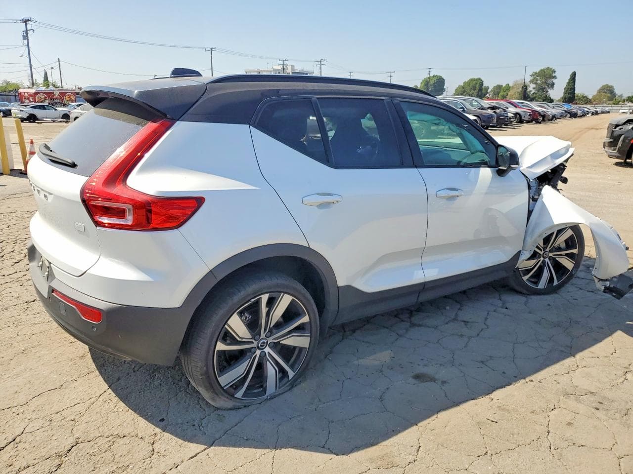 2022 Volvo Xc40 P8 Recharge Ultimate - foto 3