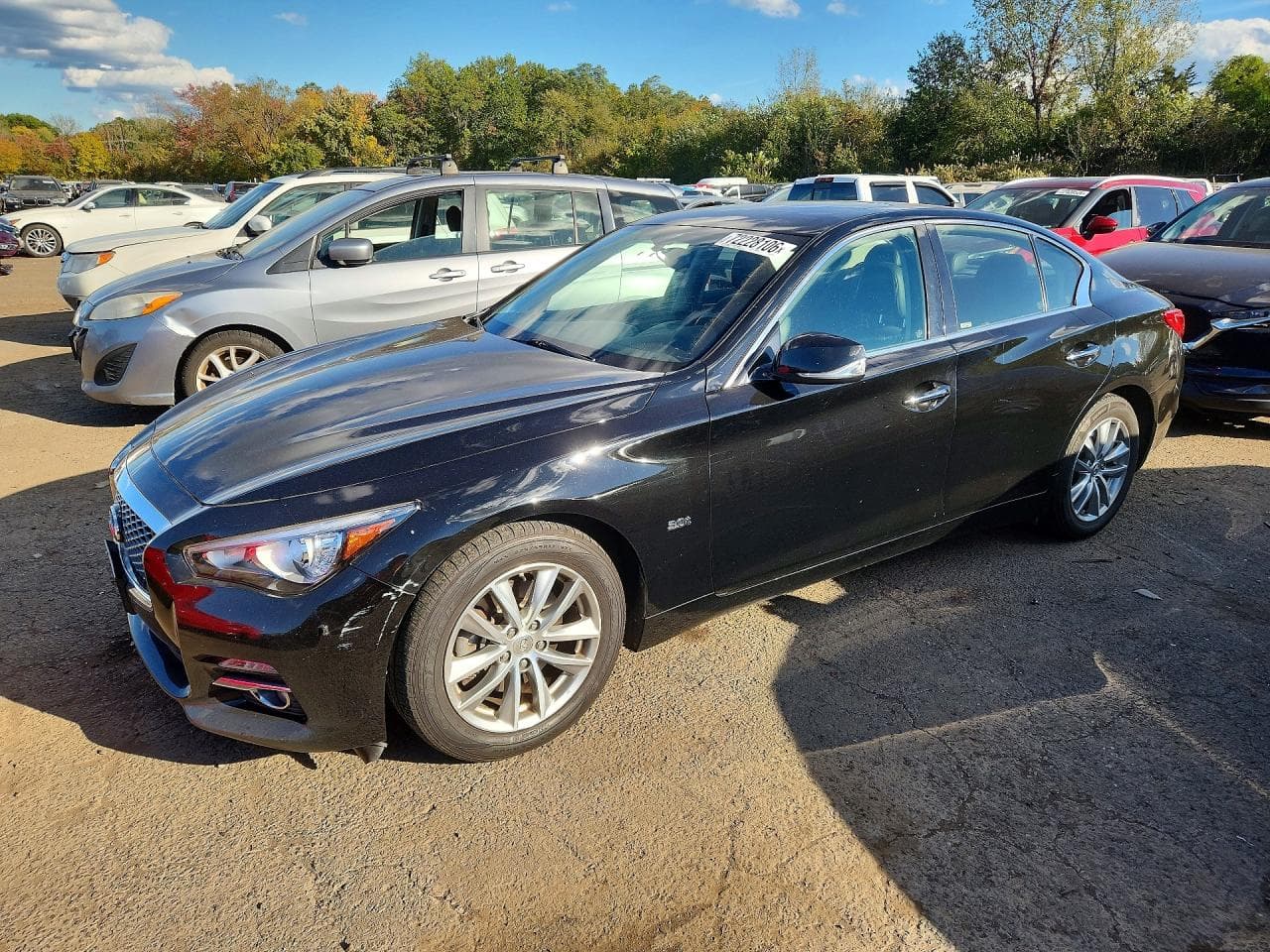 Infiniti Q50 2017 z USA
