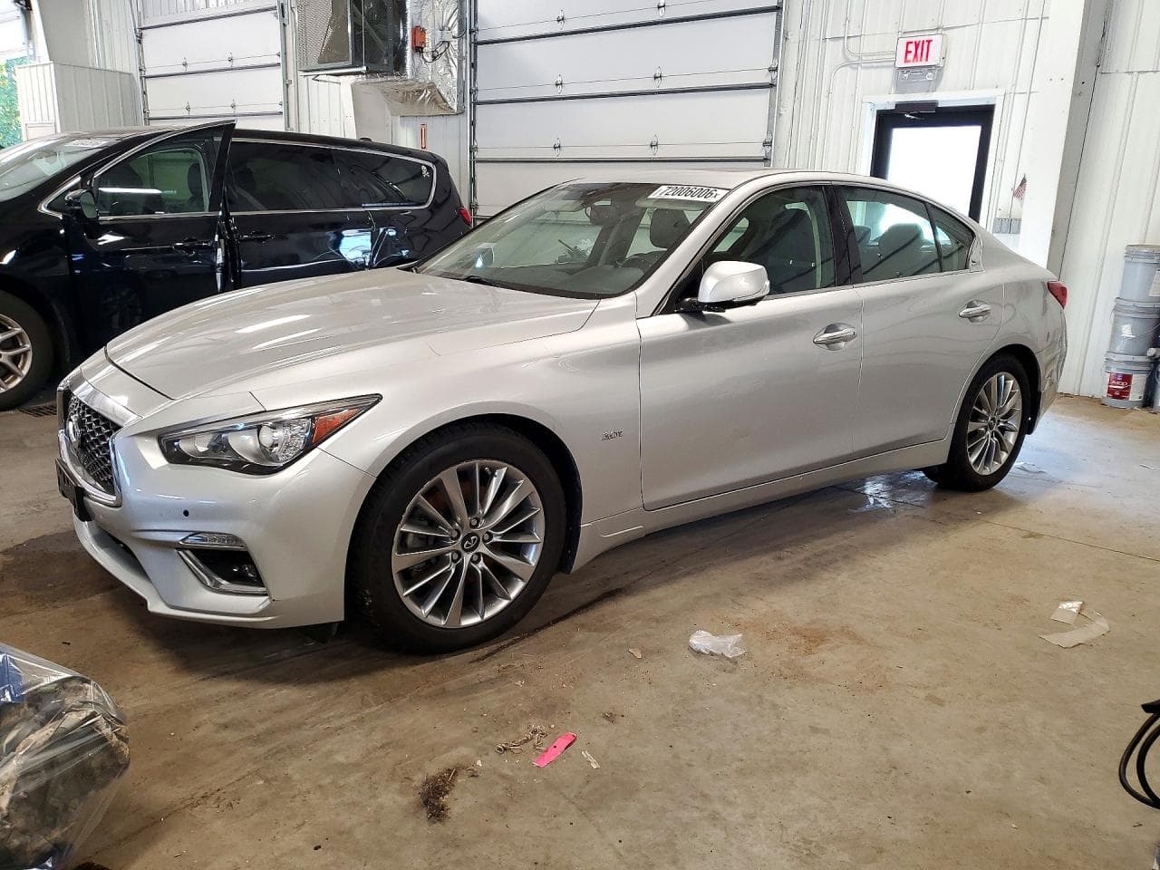 Infiniti Q50 2018 z USA