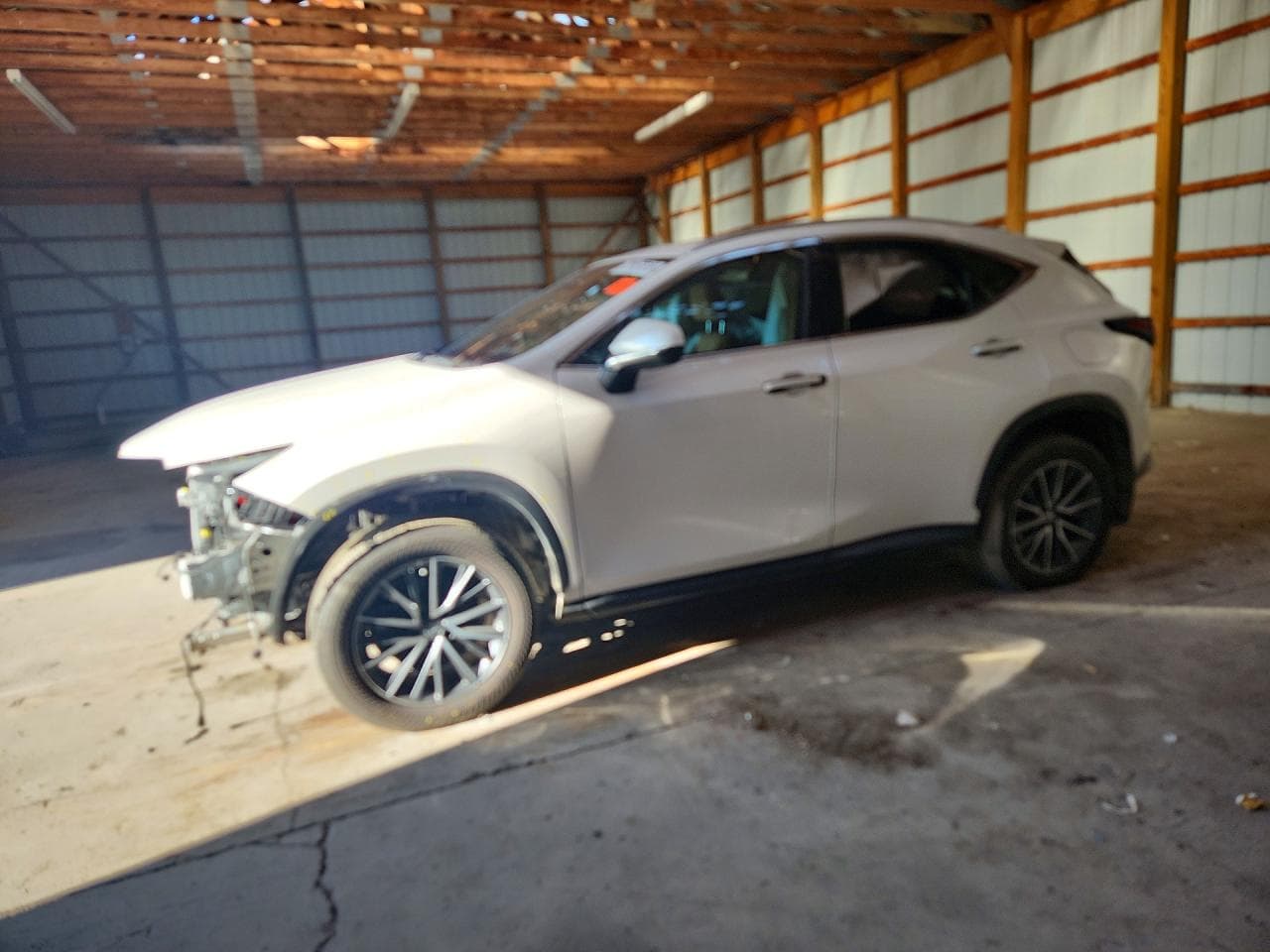Lexus NX 2025 z USA