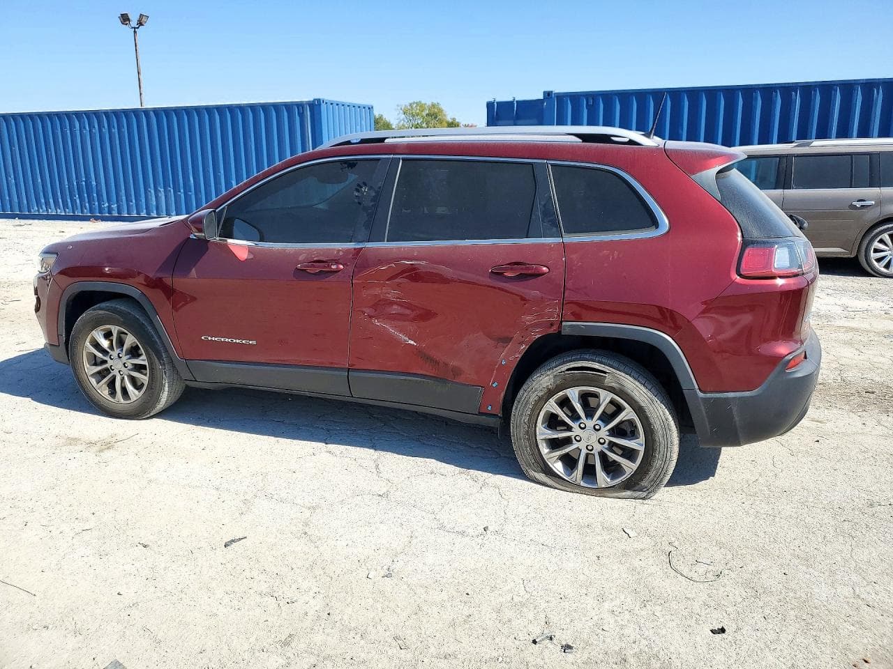 2021 Jeep Cherokee Latitude Lux - foto 2