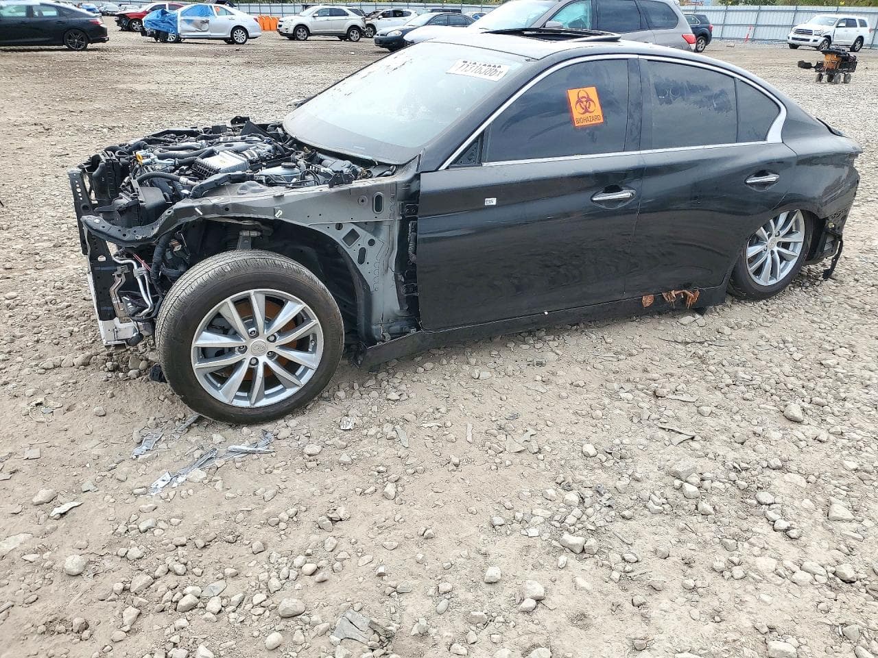 Infiniti Q50 2018 z USA
