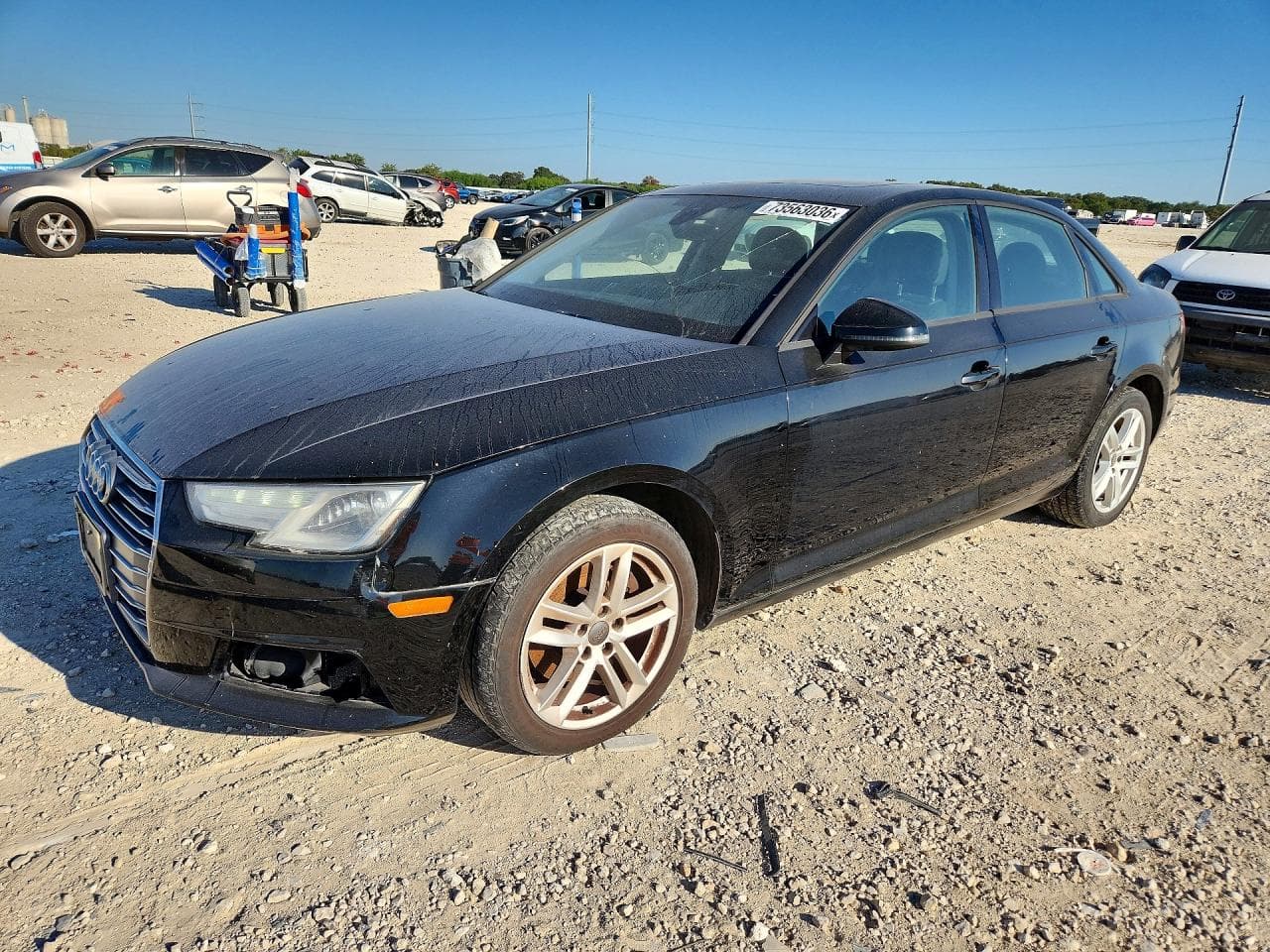 Audi A4 2017 z USA