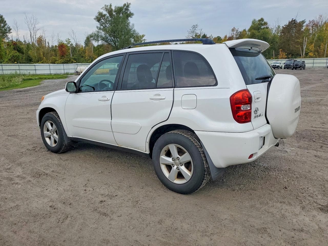2004 Toyota Rav4 Base - foto 2