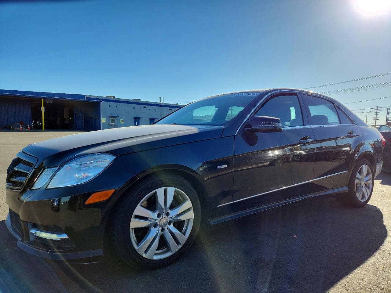 Mercedes-Benz E-klasse 2012 z USA