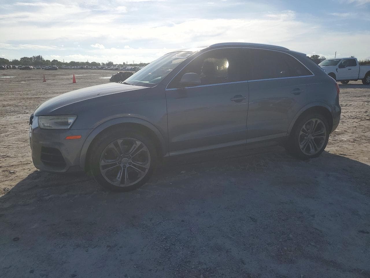 Audi Q3 2016 z USA