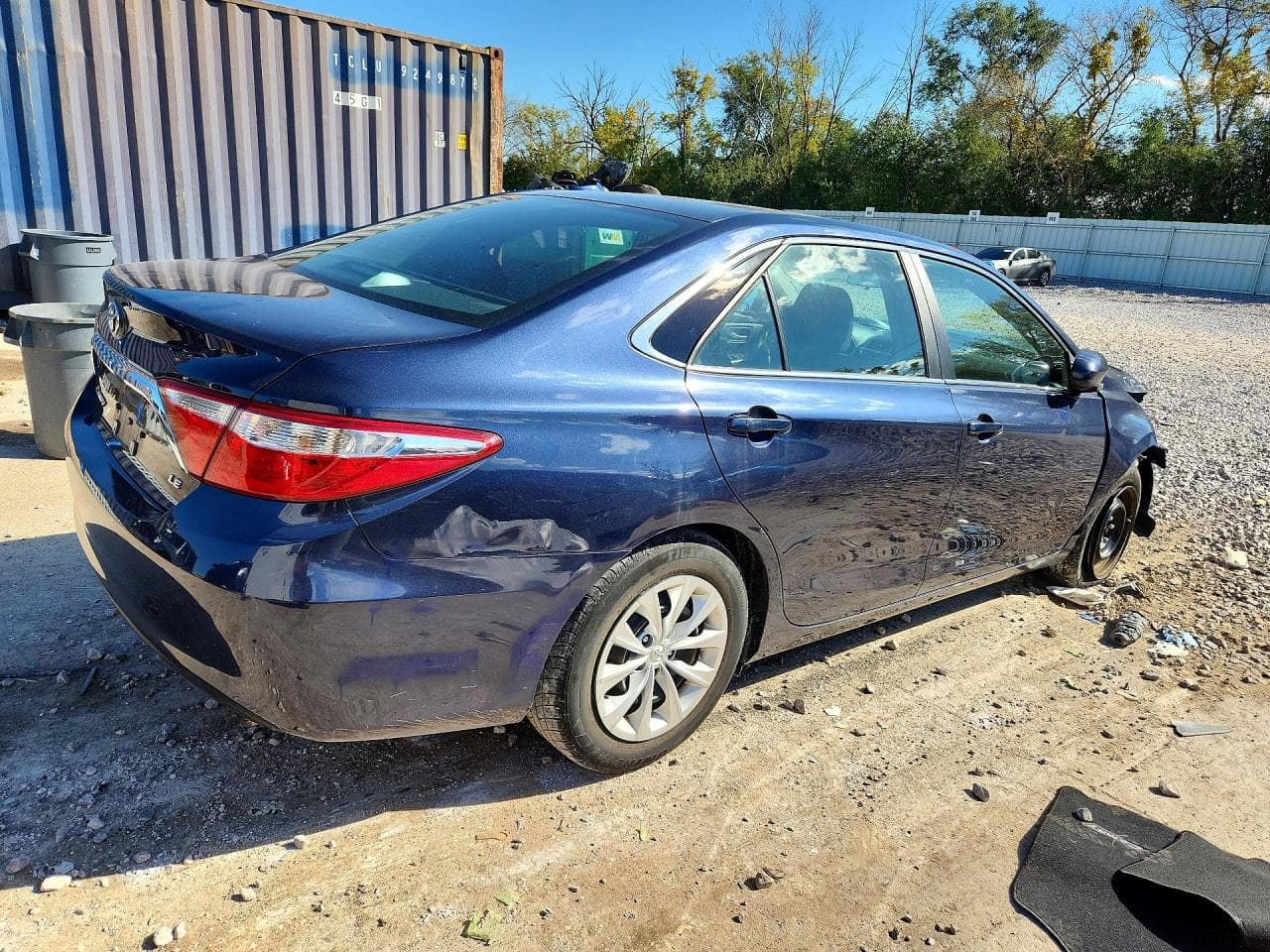 2017 Toyota Camry Le - foto 3