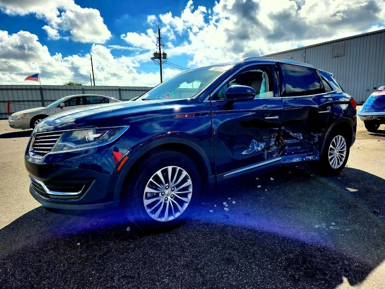 Lincoln MKX 2017 z USA