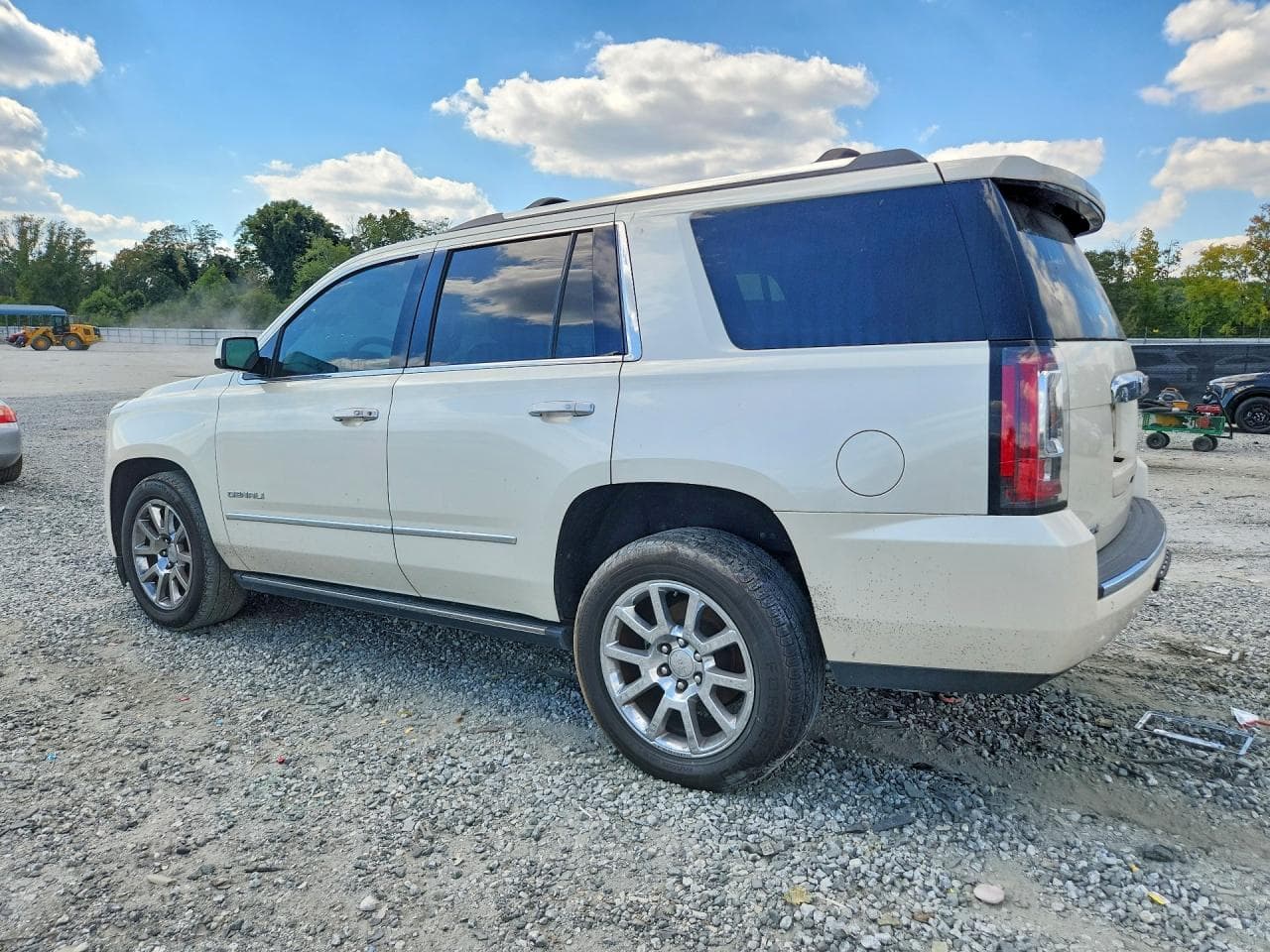 2015 GMC Yukon Denali - foto 2