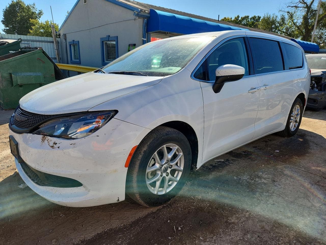 Chrysler Voyager 2023 z USA