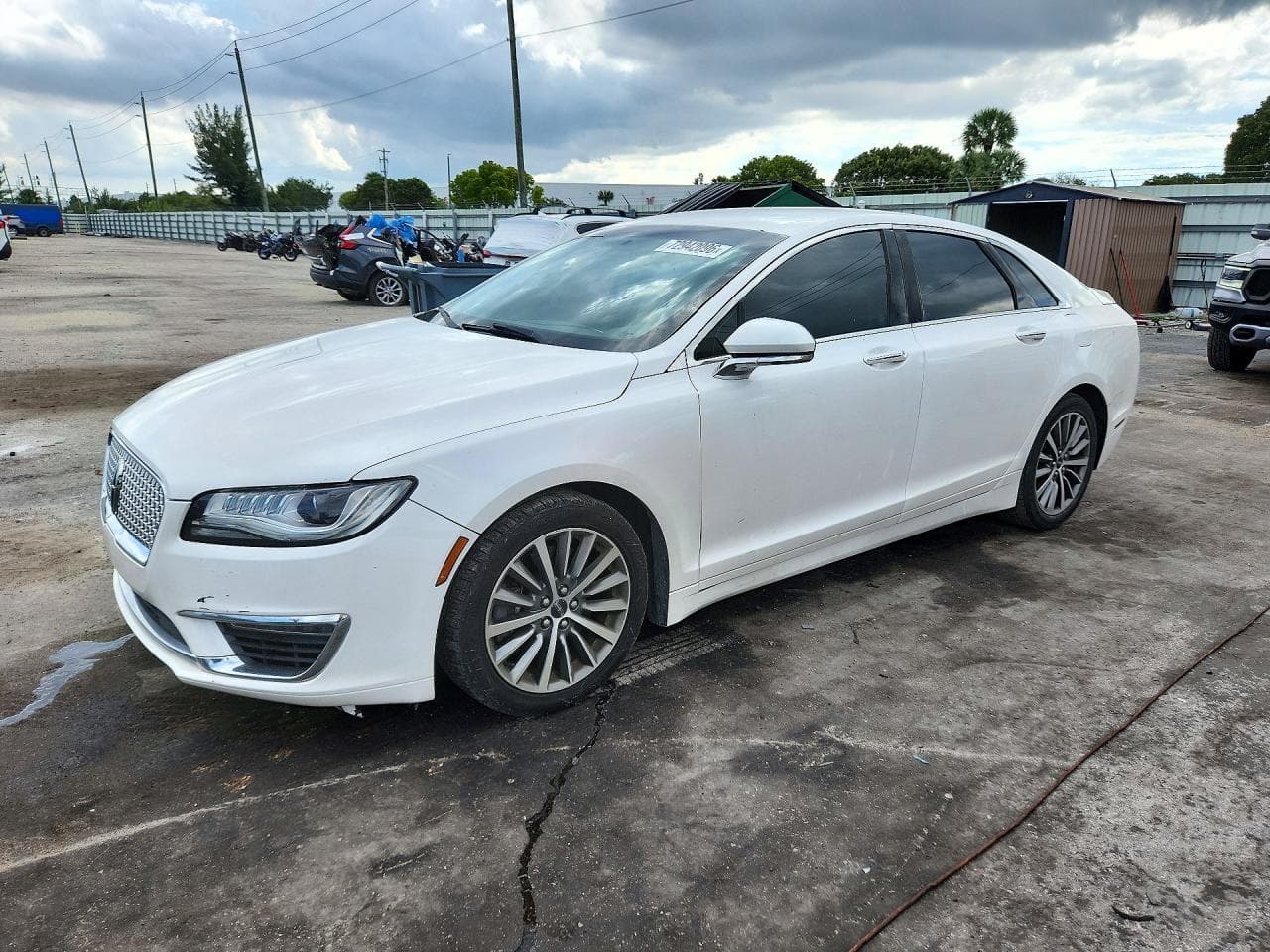 Lincoln MKZ 2017 z USA