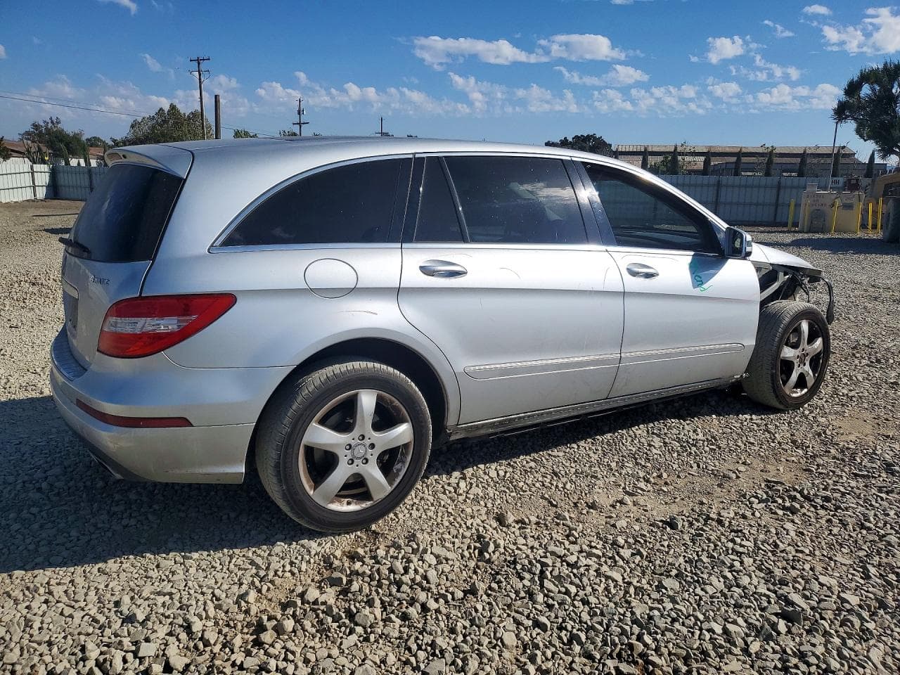 2012 Mercedes-Benz R 350 4Matic - foto 3